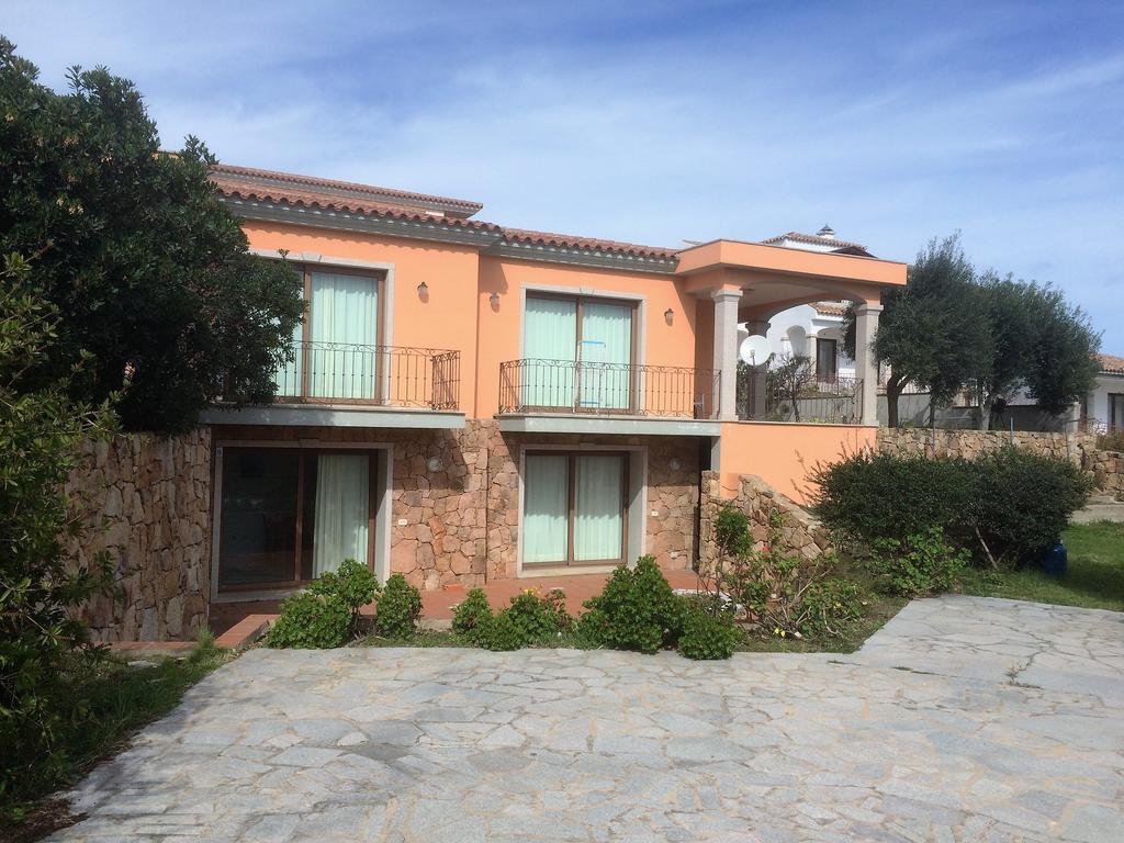 Villa La Conchiglia à Olbia Extérieur photo