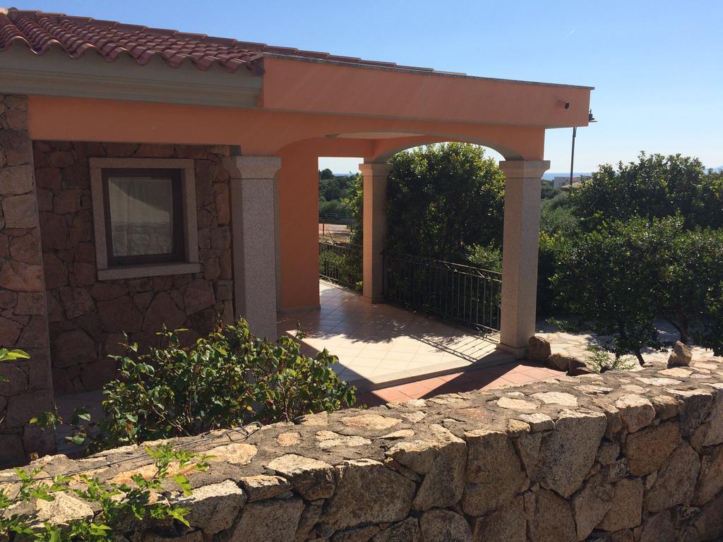 Villa La Conchiglia à Olbia Extérieur photo